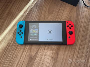 Nintendo Switch e super Mario kart