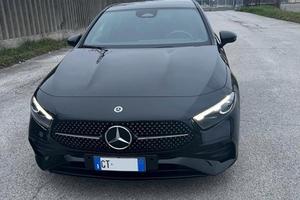 Mercedes nuova classe A /180 automatic
