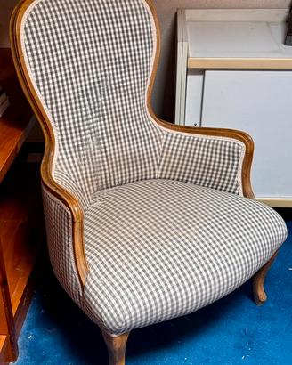 Poltroncina bassa stile Luigi XV
