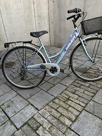 Bicicletta donna 28 usata 2 volte come nuova