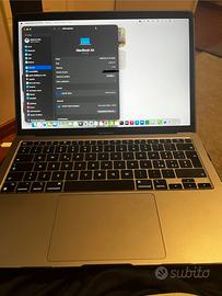 MacBook Air M1 13 8GB / 256 GB