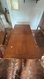 Tavolo in legno massello allungabile 180-360 cm