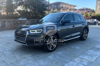 AUDI Q5 40 TDI quattro S tronic S line plus