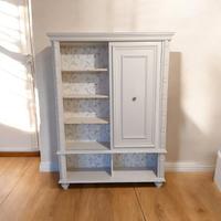 Mobile in legno massello 