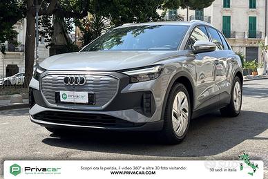 AUDI Q4 35 e-tron Business Advanced