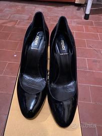 Scarpe di Fendi