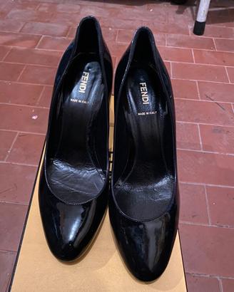 Scarpe di Fendi
