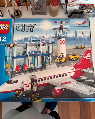 Collezione LEGO 13 set city +agents + architecture