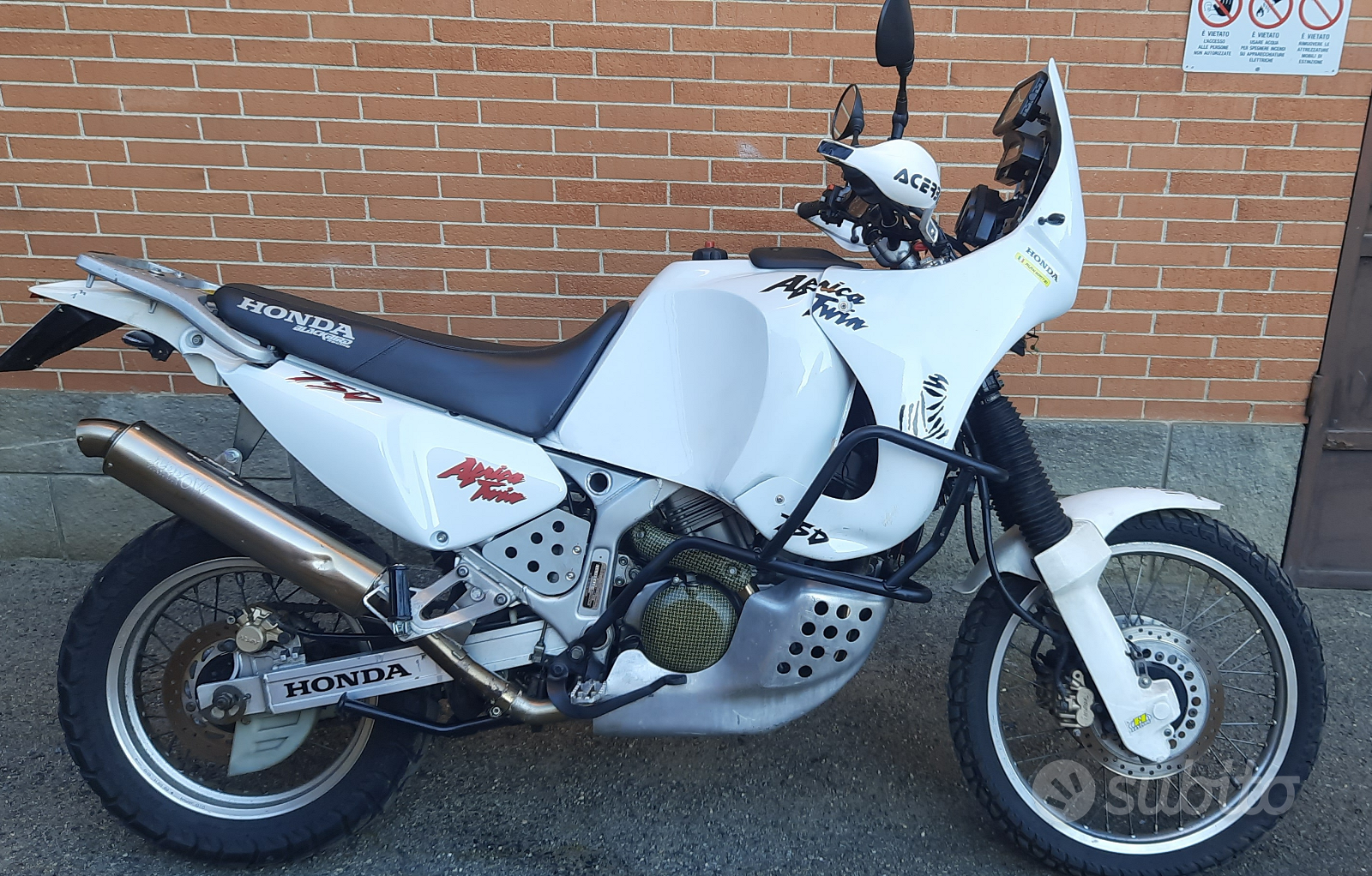 Honda Africa Twin rd07 