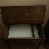 Mobile dispensa antico