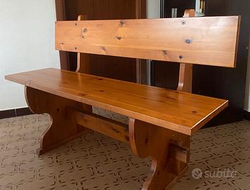 Panca in legno di pino con schienale