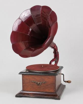 Grammofono a tromba rosso in legno