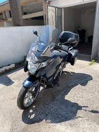 Honda integra 700