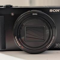Fotocamera Sony DSC-HX90V con accessori