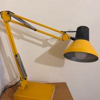 Lampada da tavolo vintage regolabile