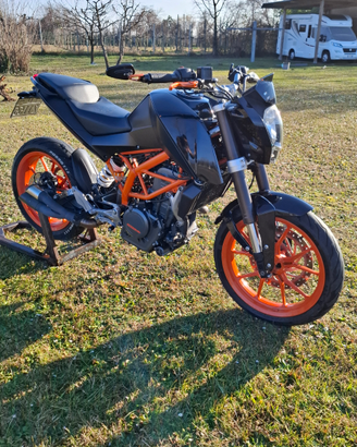 Ktm Duke 390 2015