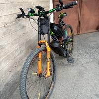 montainbic per escursioni in montagna, elettrica,