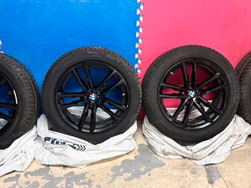 CERCHI IL LEGA LEGGERA M SPORT 19 CON GOMME PIRELL