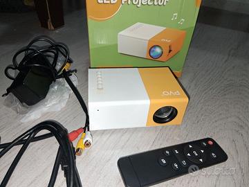 Mini proiettore LED PVO