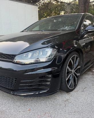 VOLKSWAGEN Golf GTD 2.0 TDI DSG 184 5 PORTE **MO