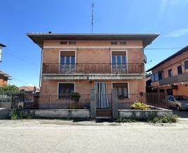 CASA INDIPENDENTE CON GIARDINO PRIVATO A COSSATO!