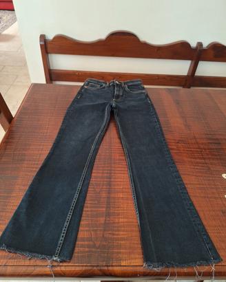 jeans zara flare neri taglia 34
