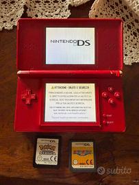 Nintendo ds lite e gioco mario e pokemon bianca
