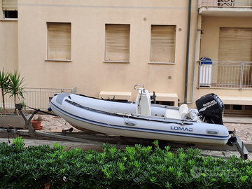 Gommone Lomac 4,60 con Motore Suzuky 40 cv 4 tempi