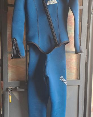 muta sub+ gav  tg 42 e scarpe n. 37