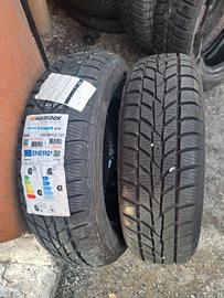 Coppia Gomme Nuove Hankook