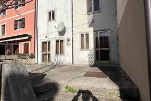 Casa di corte abitabile con garage - Lusiana