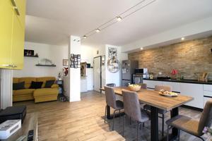 4 LOCALI A MIRANDOLA