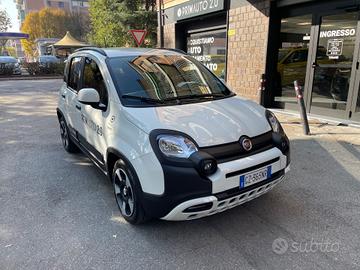 Fiat Panda 1.0 FireFly S&S Hybrid Pandina