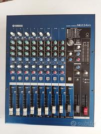 Mixer Yamaha MG12/4 FX 12 canali con riverbero