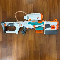 Pistola nerf con accessori