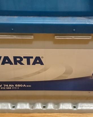 Batteria Auto Varta E11 74AH 680A