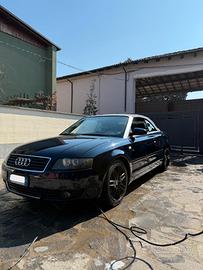 AUDI A4 2ª serie - 2003