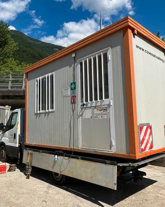 BARACCA SPOGLIATOIO CONTAINER