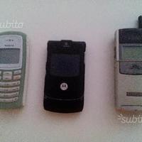 Cellulari anni 90 da risistemare