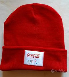 Berretto rosso Coca Cola Olimpiadi Milano Cortina
