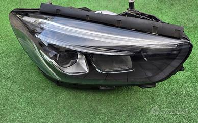 MERCEDES B-KLASA W247 FULL LED faro