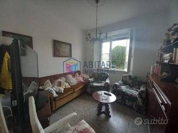 Appartamento di 90 m² con 5 locali a Rosignano Mar