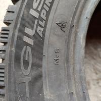 Pneumatici Invernali Michelin Alpin 215/65 R16
