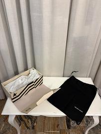 Scatola Golden Goose con dust bag
