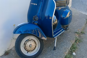 vespa r 