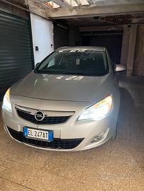 Opel astra Station 2012