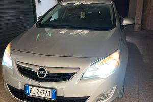 Opel astra Station 2012