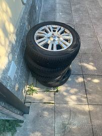 Cerchi gommati in lega fiat