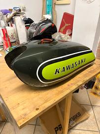 Serbatoio kawasaki 500 mach III