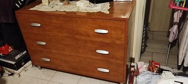 comò più 2 comodini